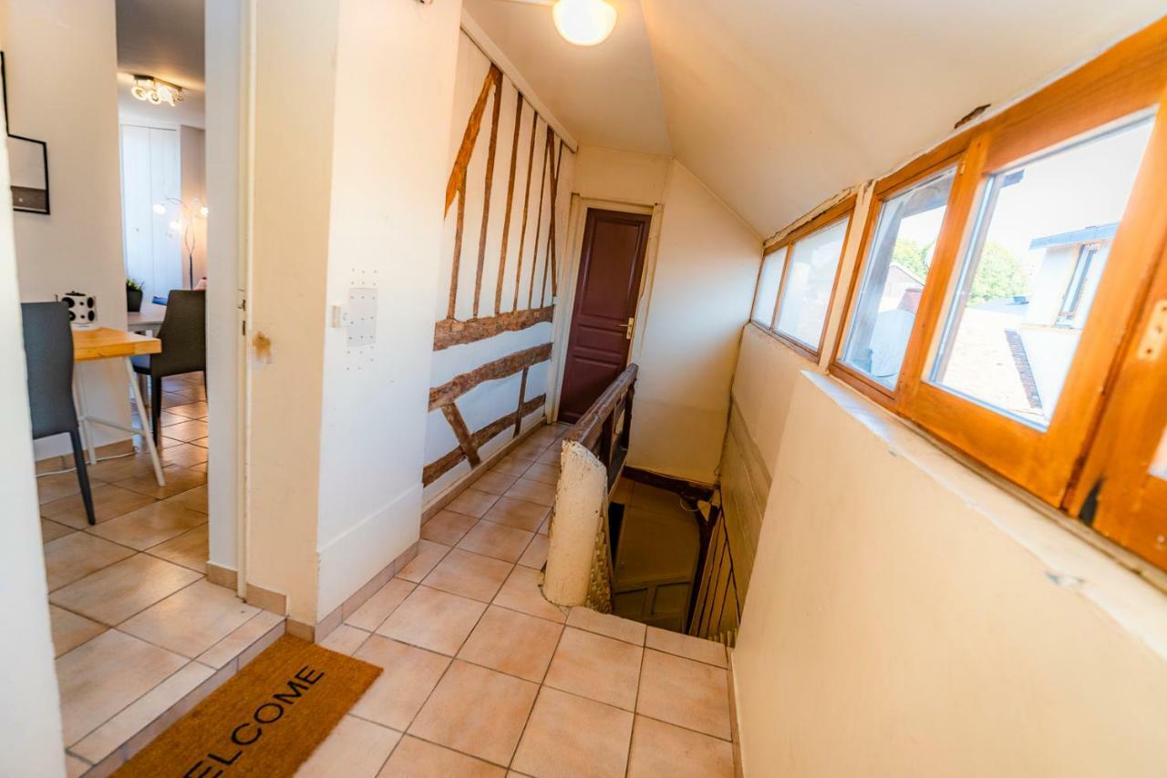 Duplex Dans Centre Ville Troyes Eksteriør billede