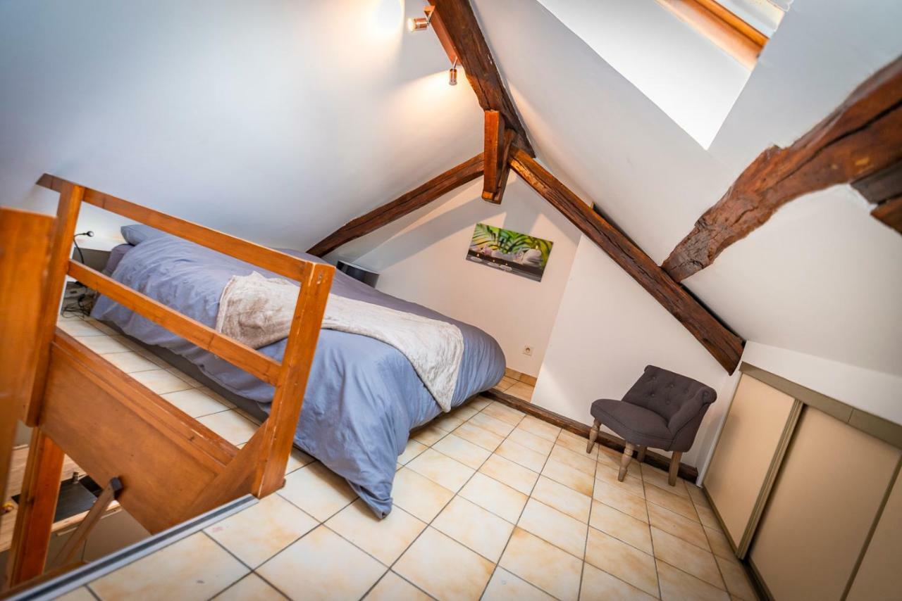 Duplex Dans Centre Ville Troyes Eksteriør billede